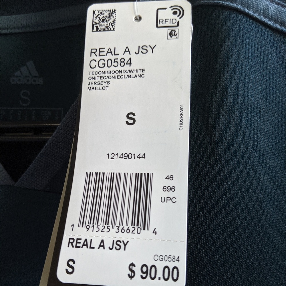 Adidas Real Madrid Away Jersey 2018/19 CG0584 - Picture 4 of 7